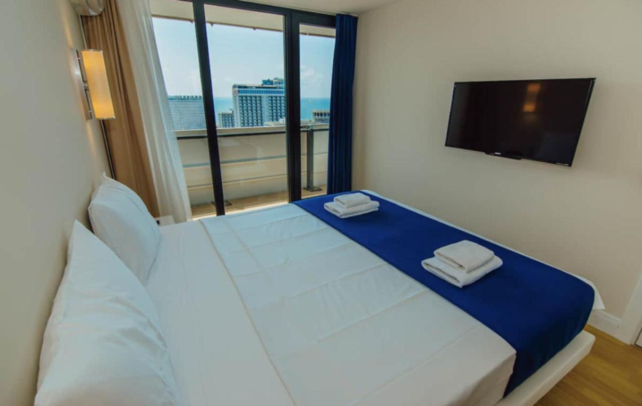 Orbi City - Seaside Apartments Батуми Екстериор снимка