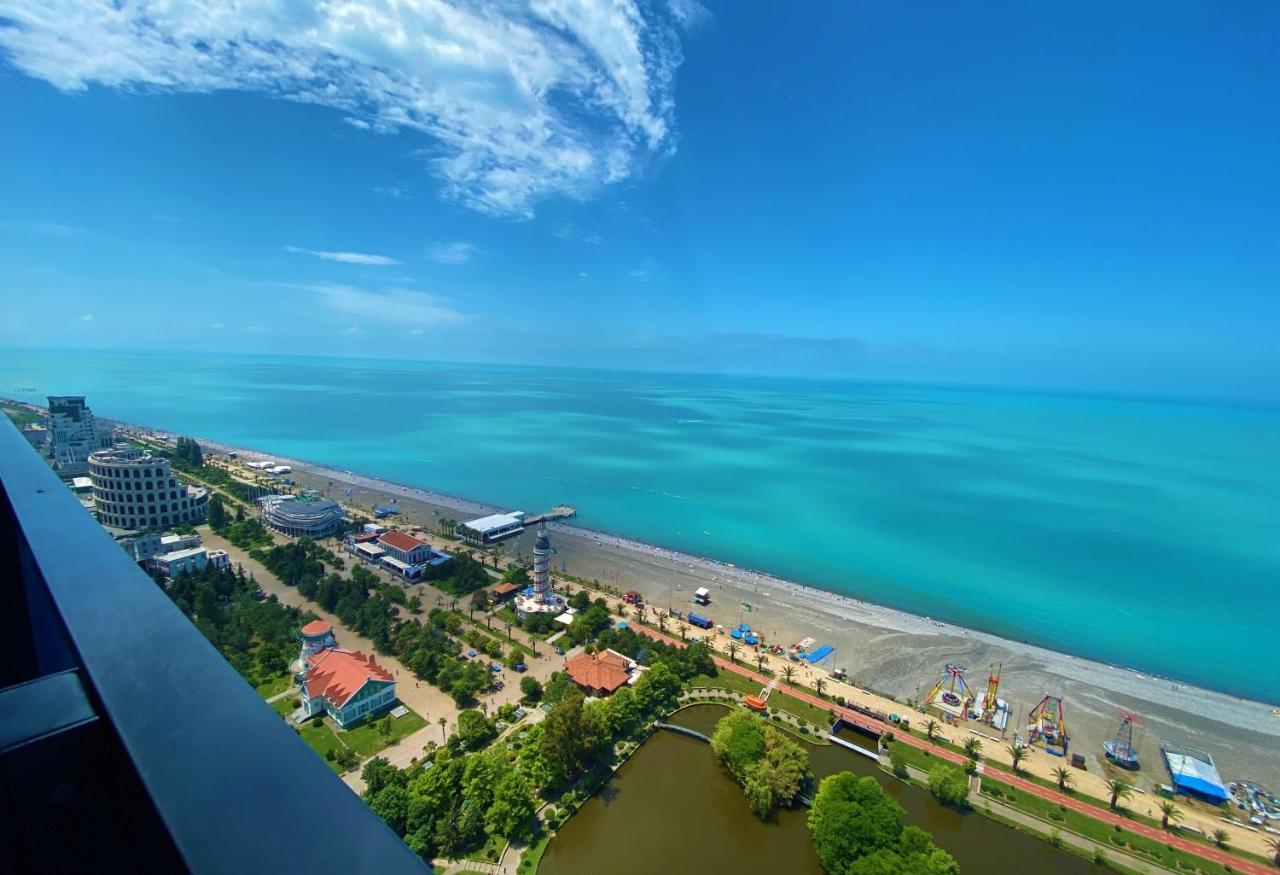 Orbi City - Seaside Apartments Батуми Екстериор снимка